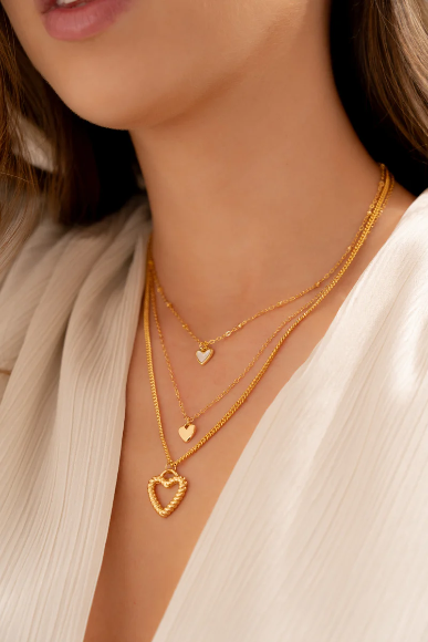 Timeless love layered necklace