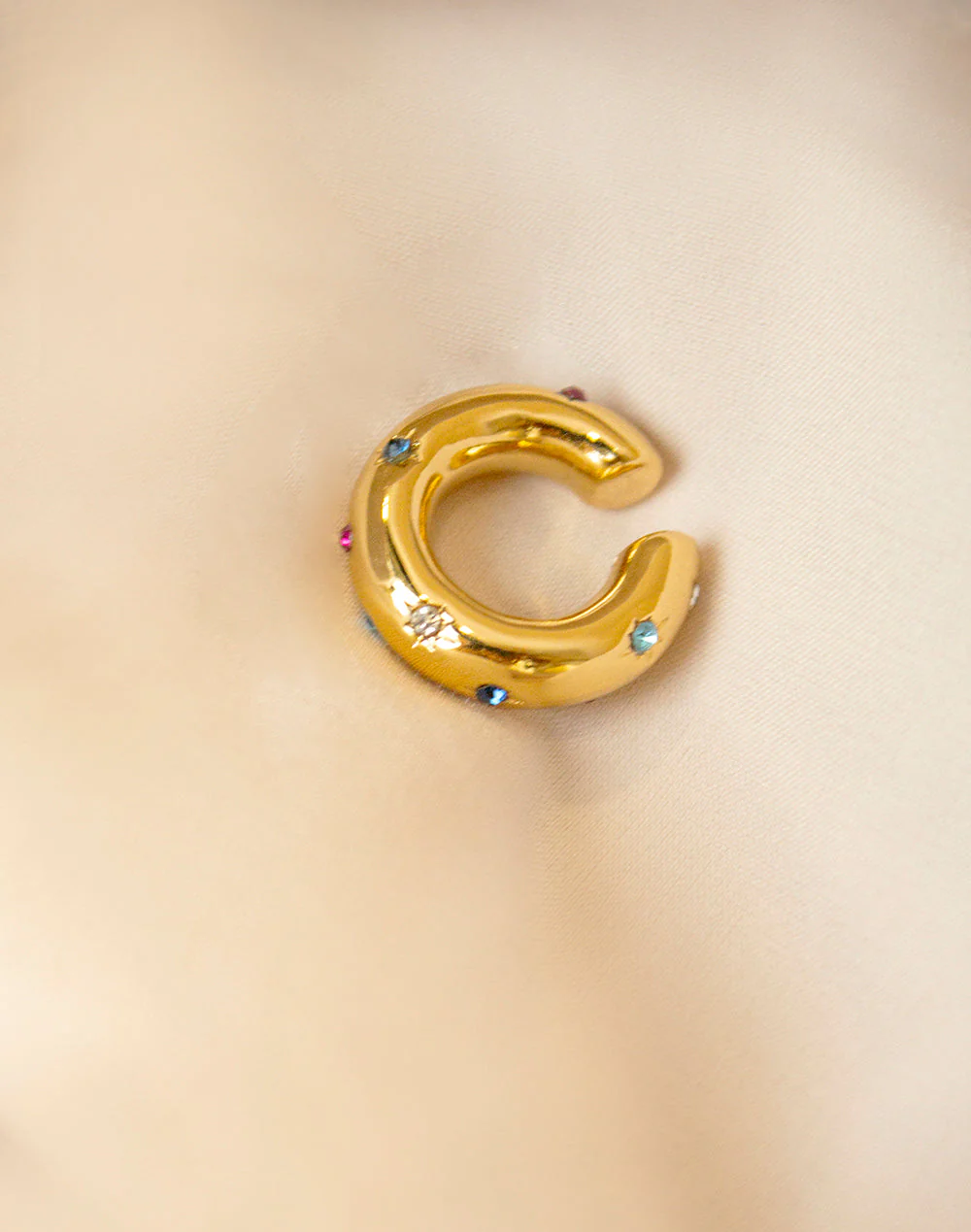 Cromatic Earcuff