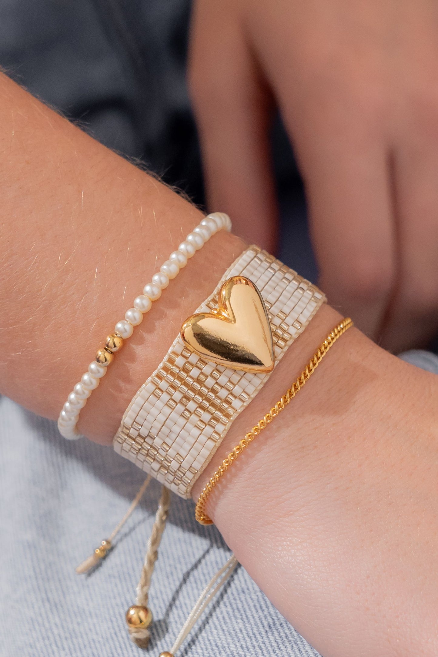Beige Heart Bracelet Set