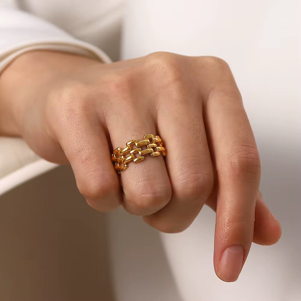 Elena Ring