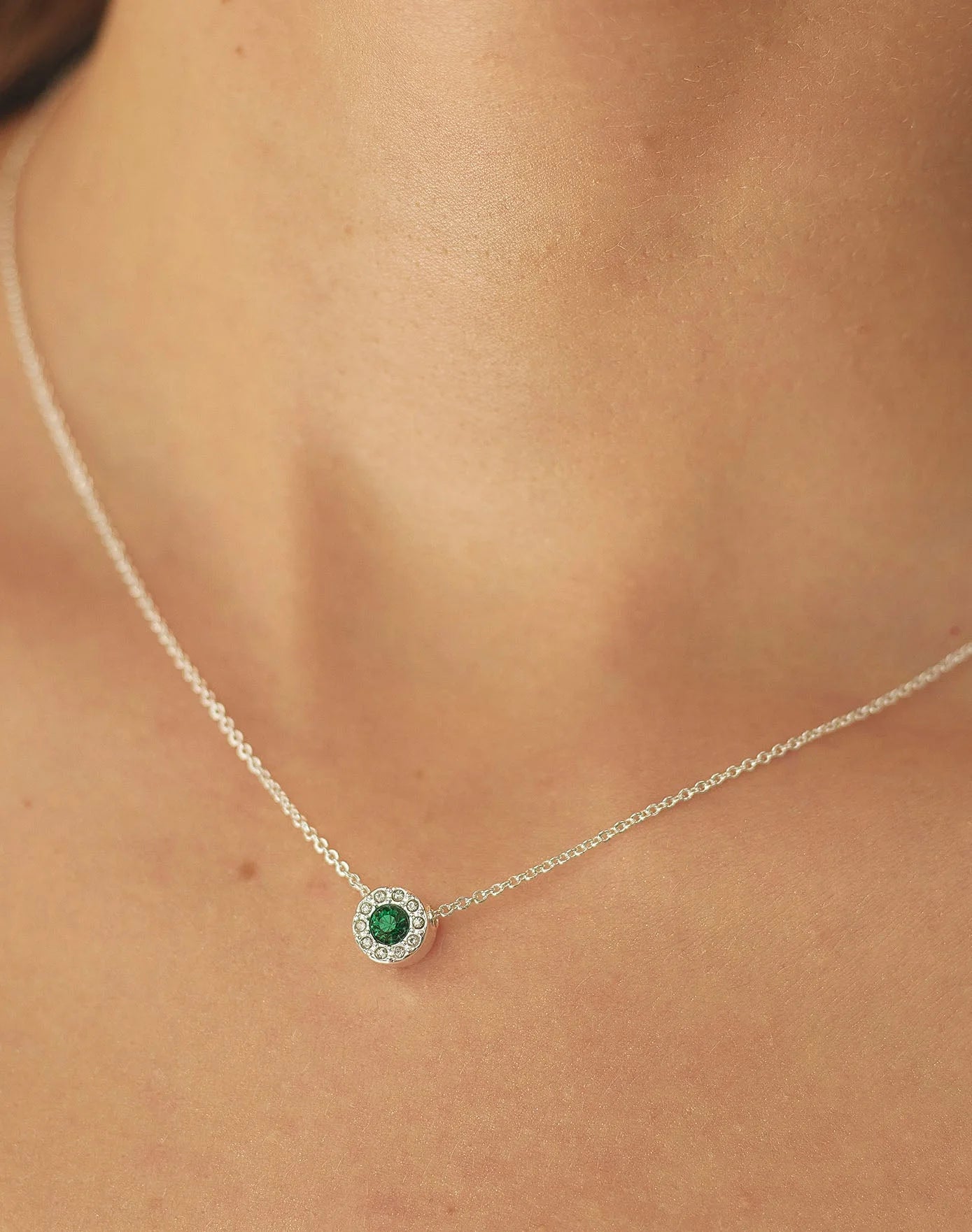 Esmeralda Necklace+Earrings Set