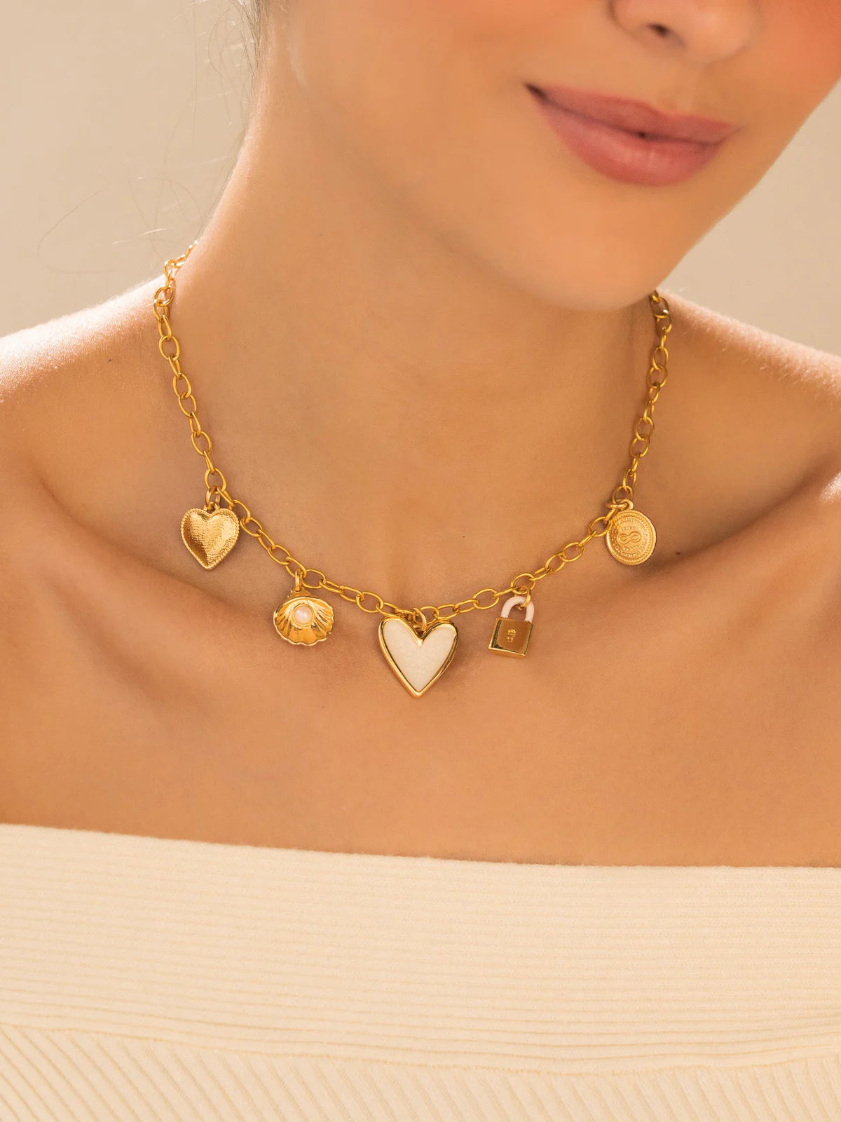 Multicharm Oyster Necklace