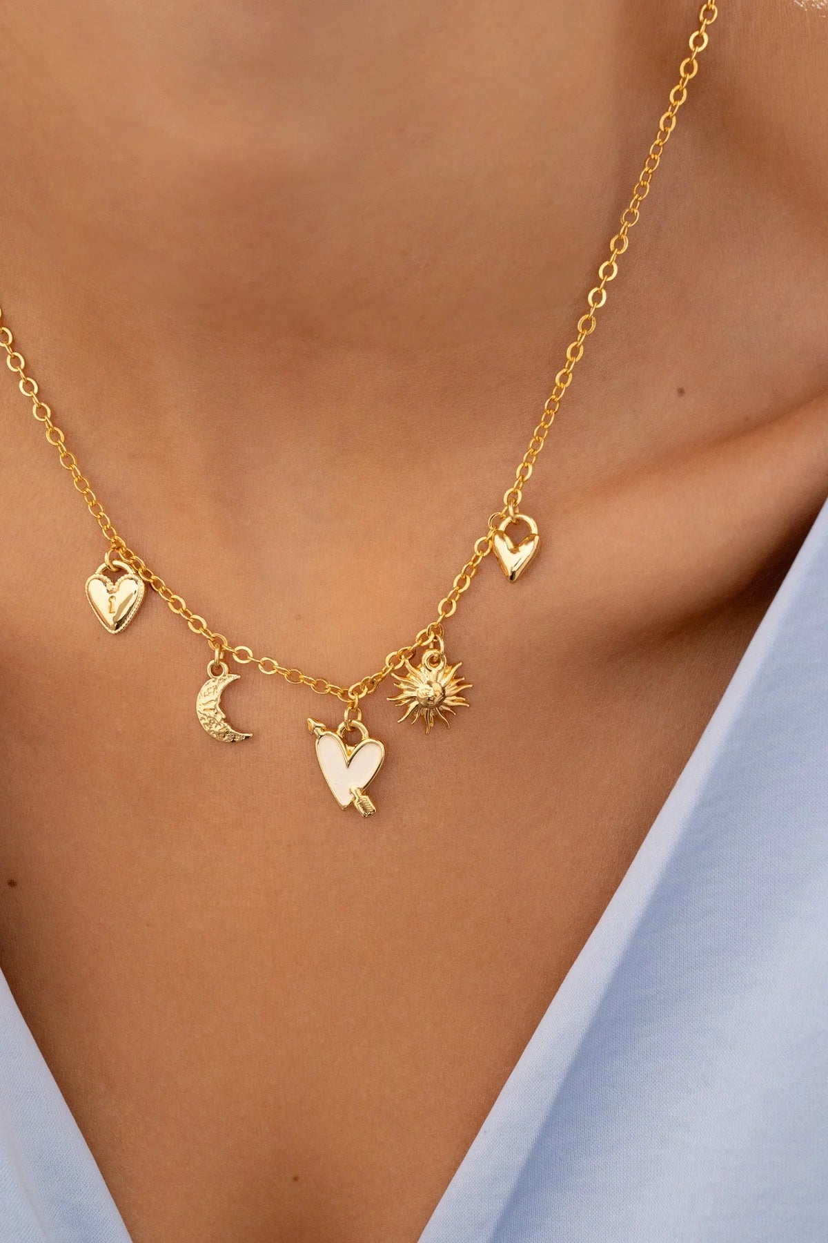 Heart with arrow multicharms necklace