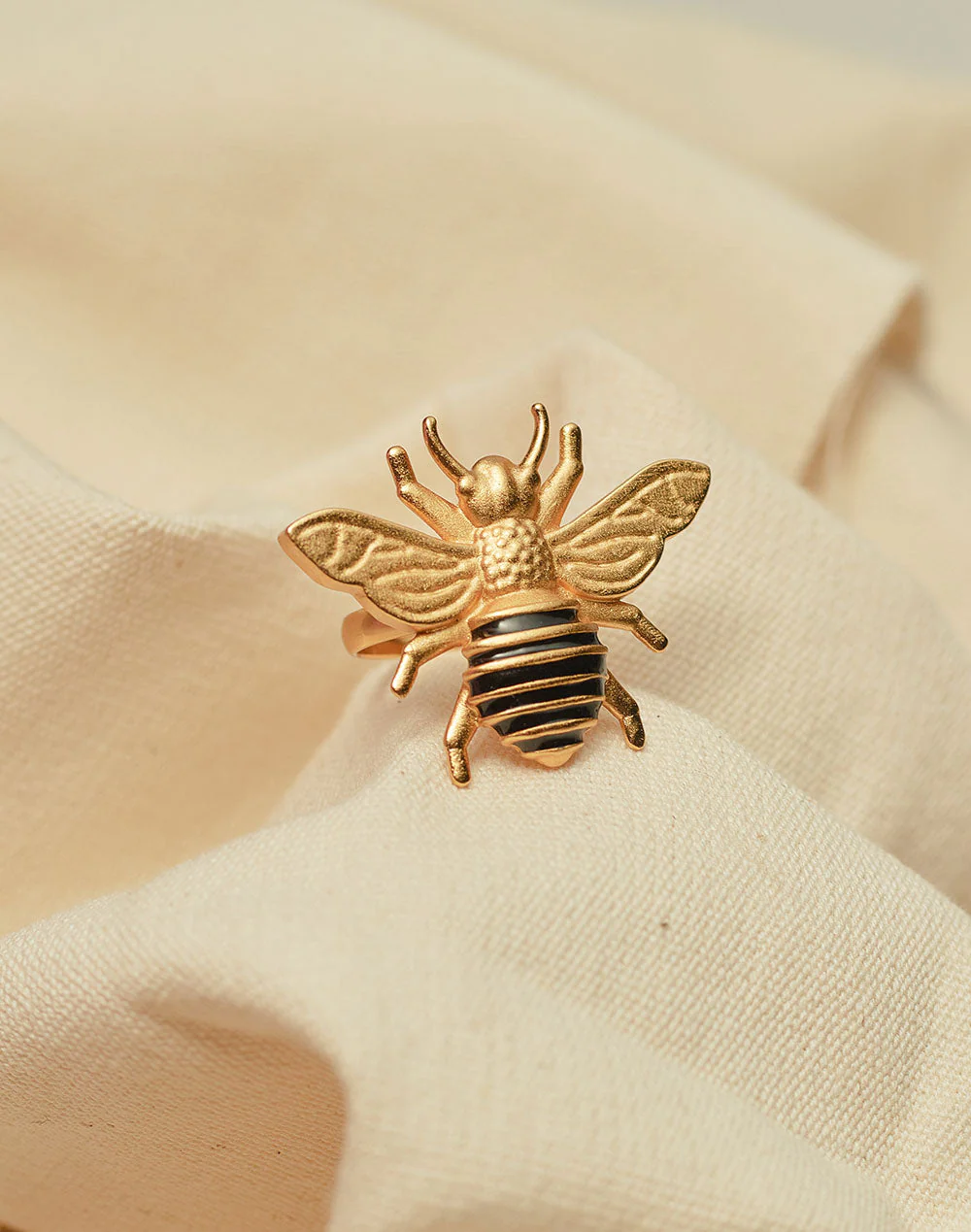 Bee Ring