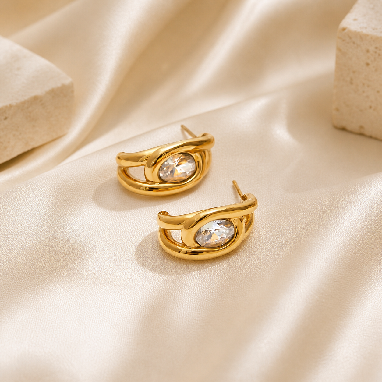 Anita Set Earrings+Earcuff