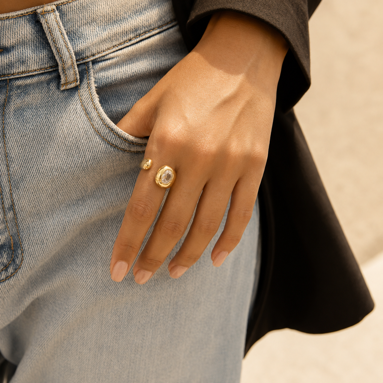 Ari Ring